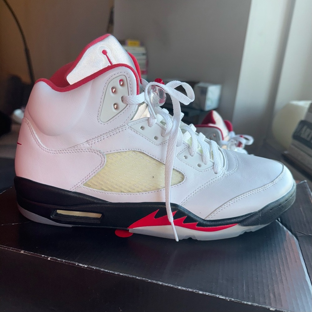Air Jordan 5 Retro White Fire Red Black | Men’s Size 12 | Brand New in Box